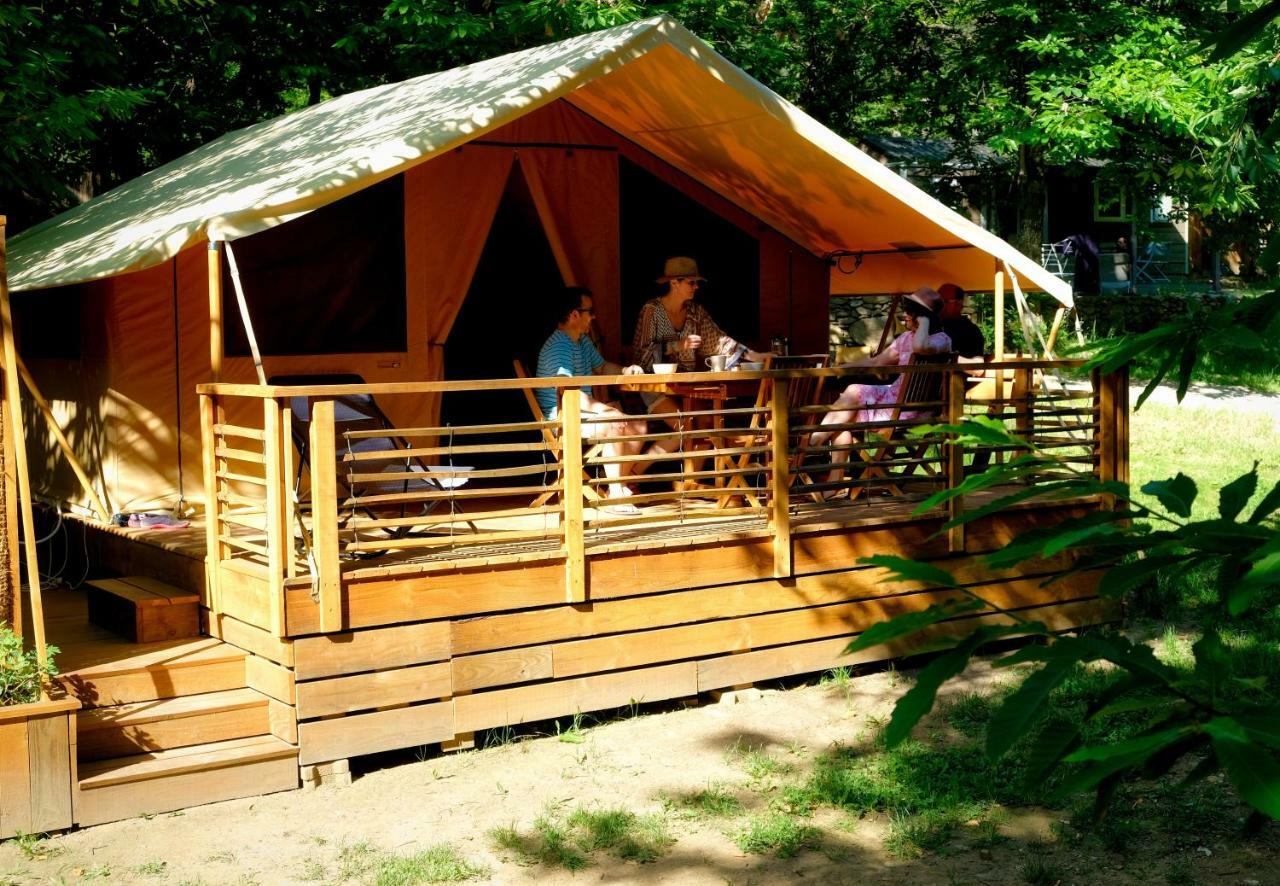 Camping La Chataigneraie Gravieres Luaran gambar
